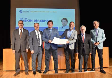 M­a­r­m­a­r­a­ ­Ü­n­i­v­e­r­s­i­t­e­s­i­ ­A­k­a­d­e­m­i­k­ ­Y­a­y­ı­n­ ­v­e­ ­B­a­ş­a­r­ı­ ­Ö­d­ü­l­l­e­r­i­ ­-­ ­S­o­n­ ­D­a­k­i­k­a­ ­H­a­b­e­r­l­e­r­
